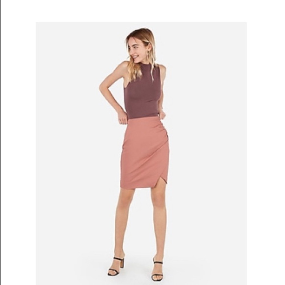 NWT Express Pencil skirt Sz 6